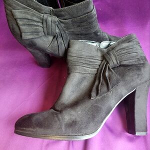 Heeled, dressy ankle boots, black,  size 11. Impo.
